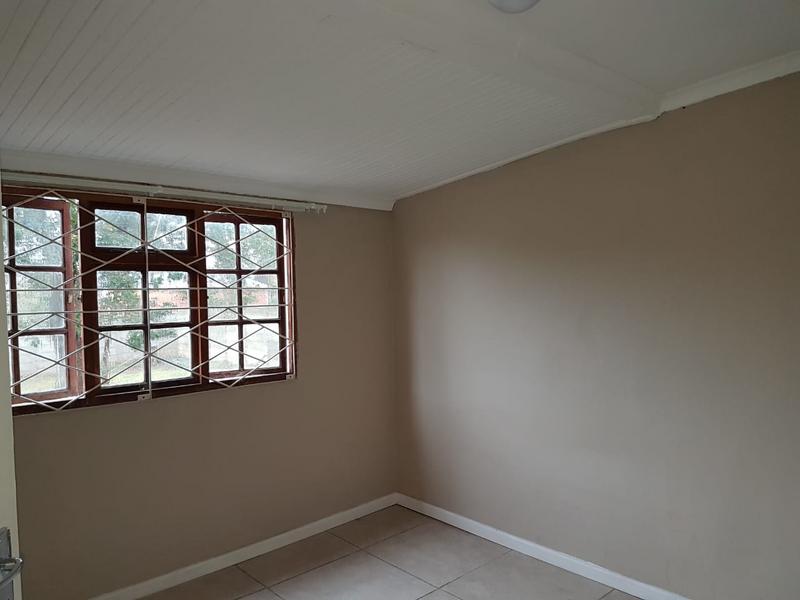 To Let 1 Bedroom Property for Rent in Grahamstown Central Eastern Cape